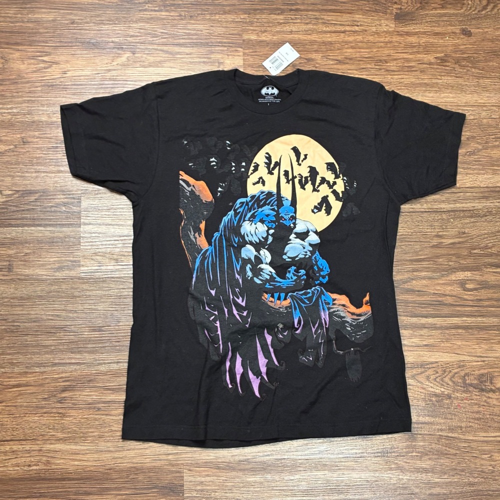 DC Comics Batman Vampire T-Shirt Men Large Black New Hot Topic Exclusive Tee